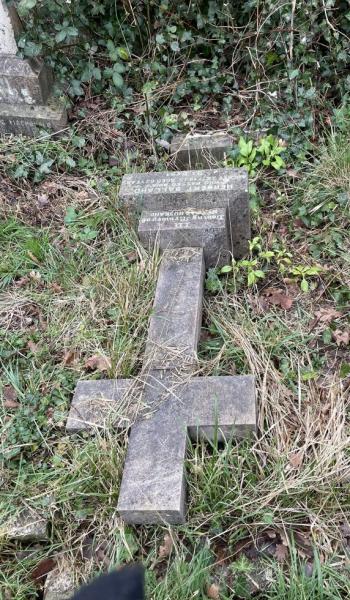 Image of headstone for Herbert Ballard