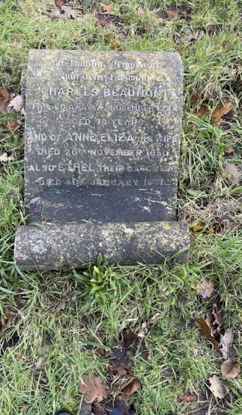 Image of the headstone for Anne Beaumont