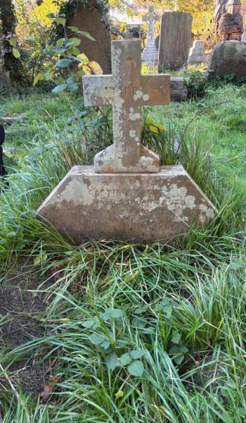 image of headstone for John Roche